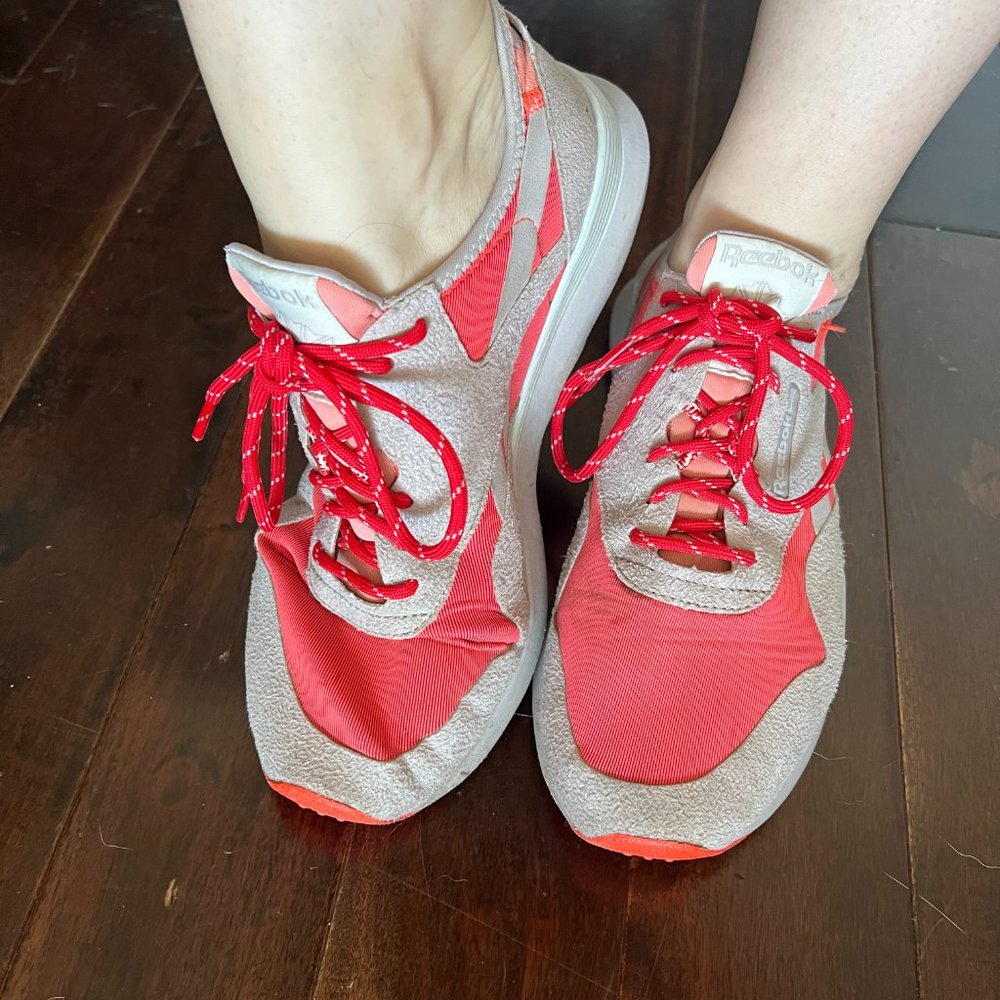 Pink / Orange Reebok Sneakers - Picture 2 of 11